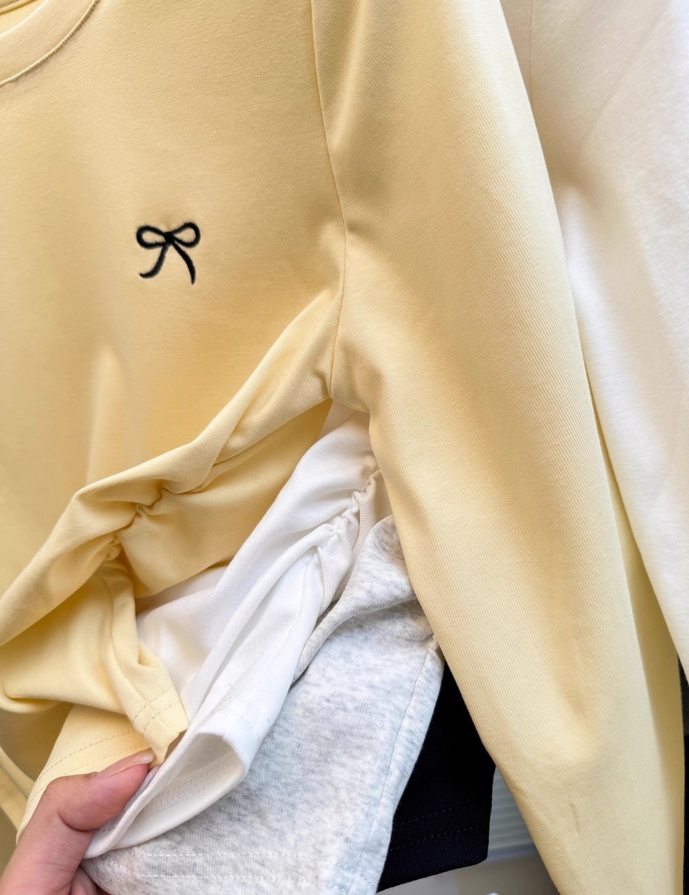 Bow T-shirt bottoming shirt for women