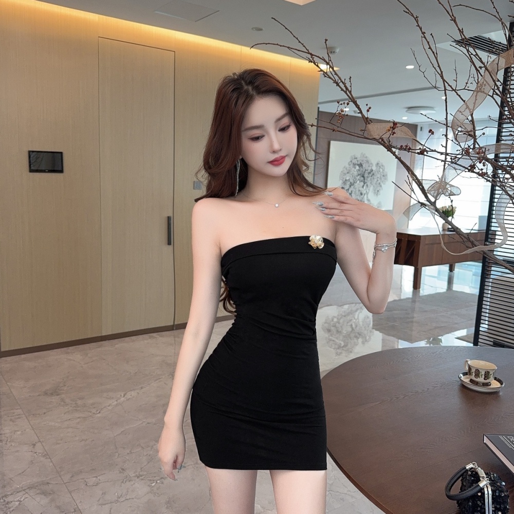 Sexy tight wrapped chest short package hip bottoming dress