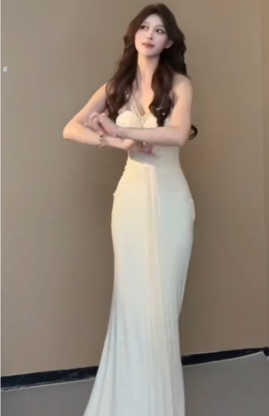 Halter France style beading package hip ladies dress