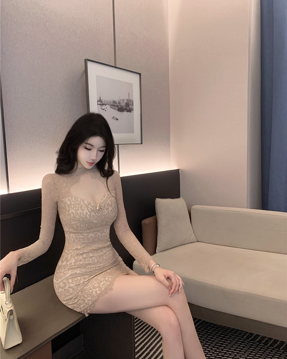 Long sleeve hollow dress enticement T-back for women