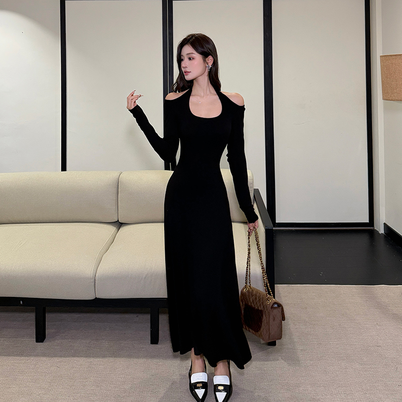 Black halter long sleeve long dress enticement slim dress