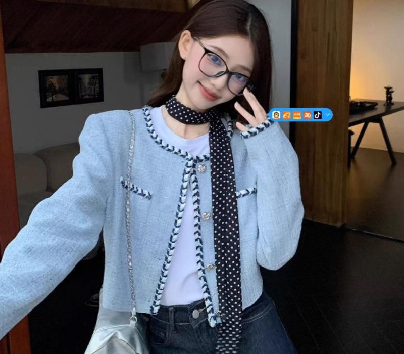 Temperament unique coat short niche tops for women