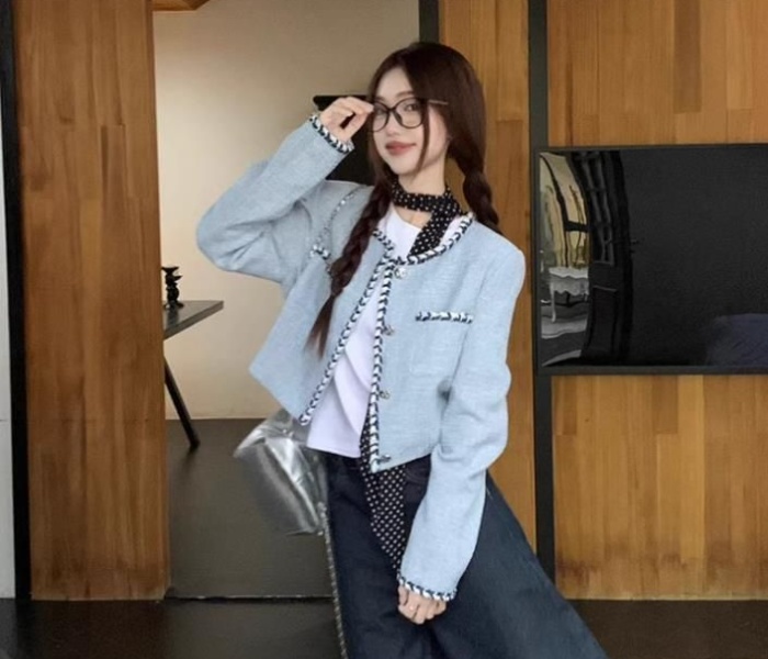 Temperament unique coat short niche tops for women