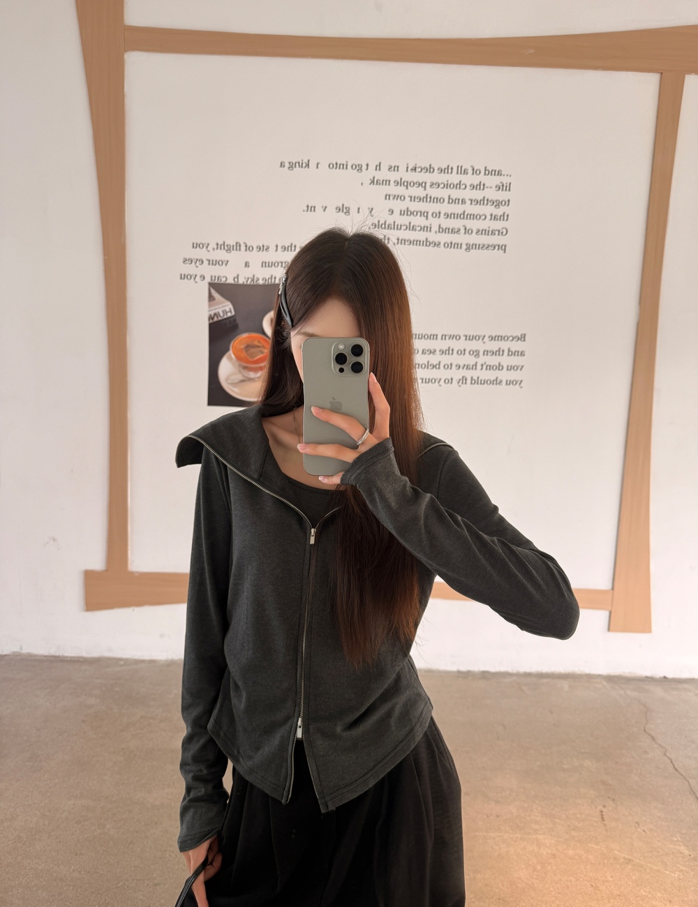 Gray Pseudo-two lapel T-shirt slim pinched waist tops