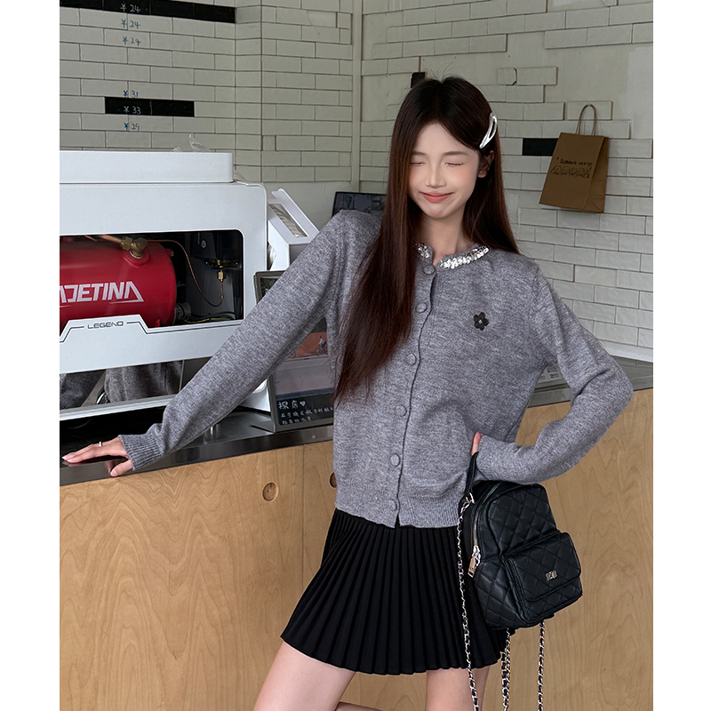 Knitted autumn and winter coat gray cardigan for women