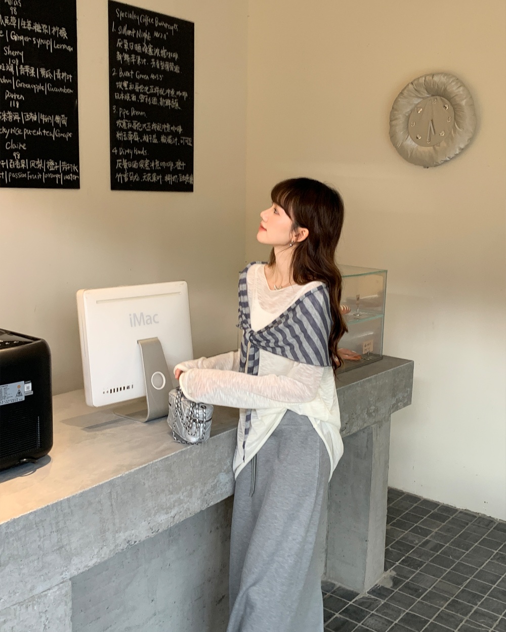 Bottoming long sleeve sweater flat shoulder smock for women