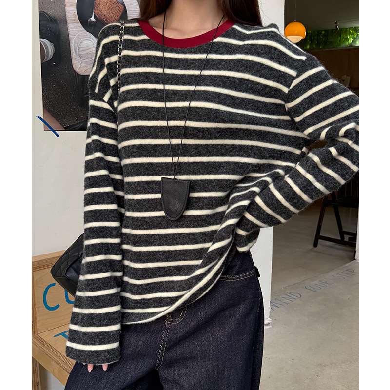 Autumn long sleeve T-shirt niche tops for women