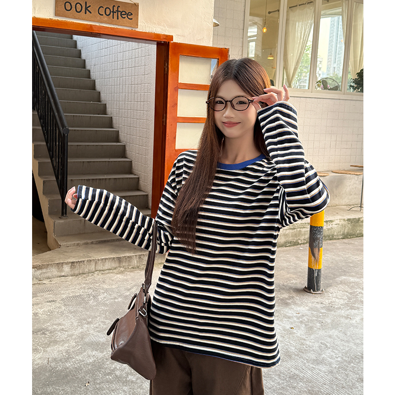 Loose T-shirt stripe bottoming shirt for women