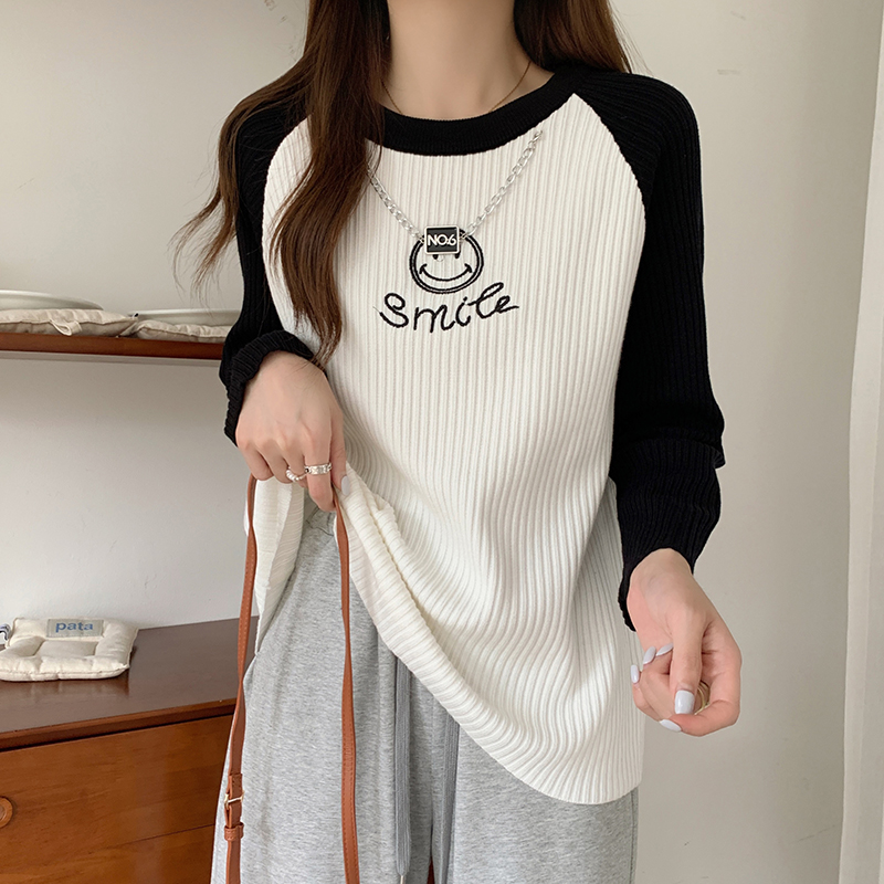 Autumn and winter sweater bottoming tops for women