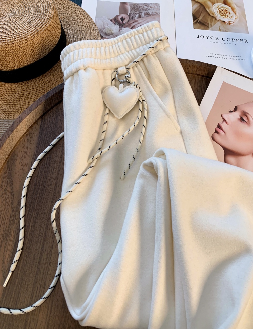 Thick sweatpants plus velvet trousers for women