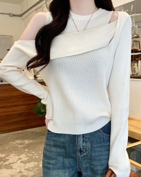 Strapless bottoming shirt round neck tops for women