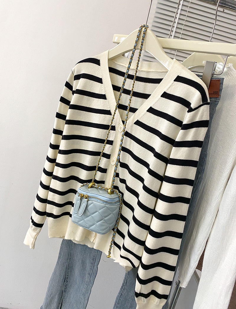 Long sleeve sweater autumn and winter coat for women