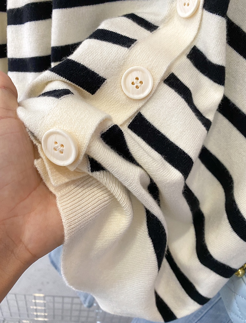 Long sleeve sweater autumn and winter coat for women