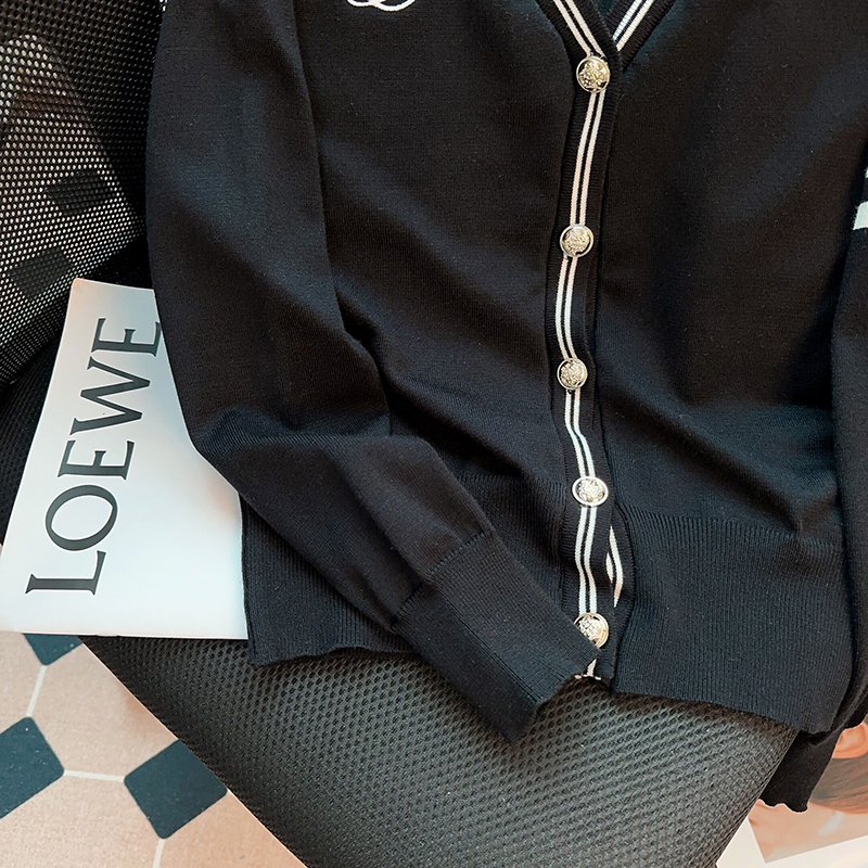 Autumn and winter sweater long sleeve bottoming shirt