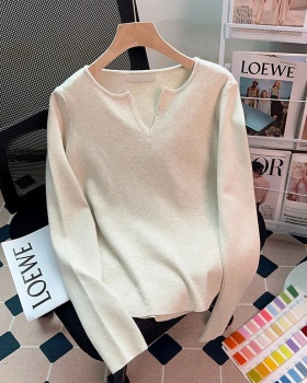 Autumn and winter bottoming shirt tops for women