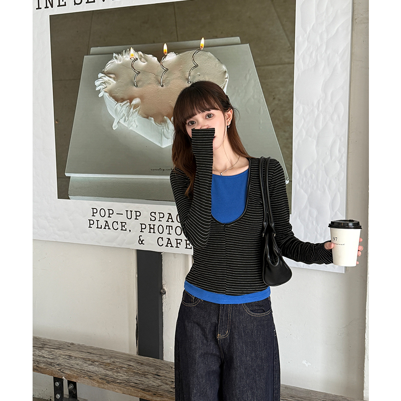 Inside the ride T-shirt bottoming shirt for women