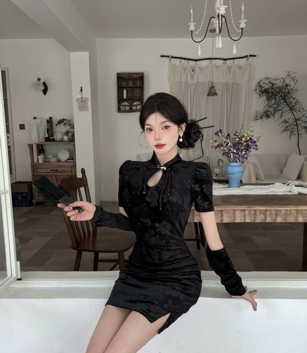 Sexy red cheongsam light Chinese style formal dress