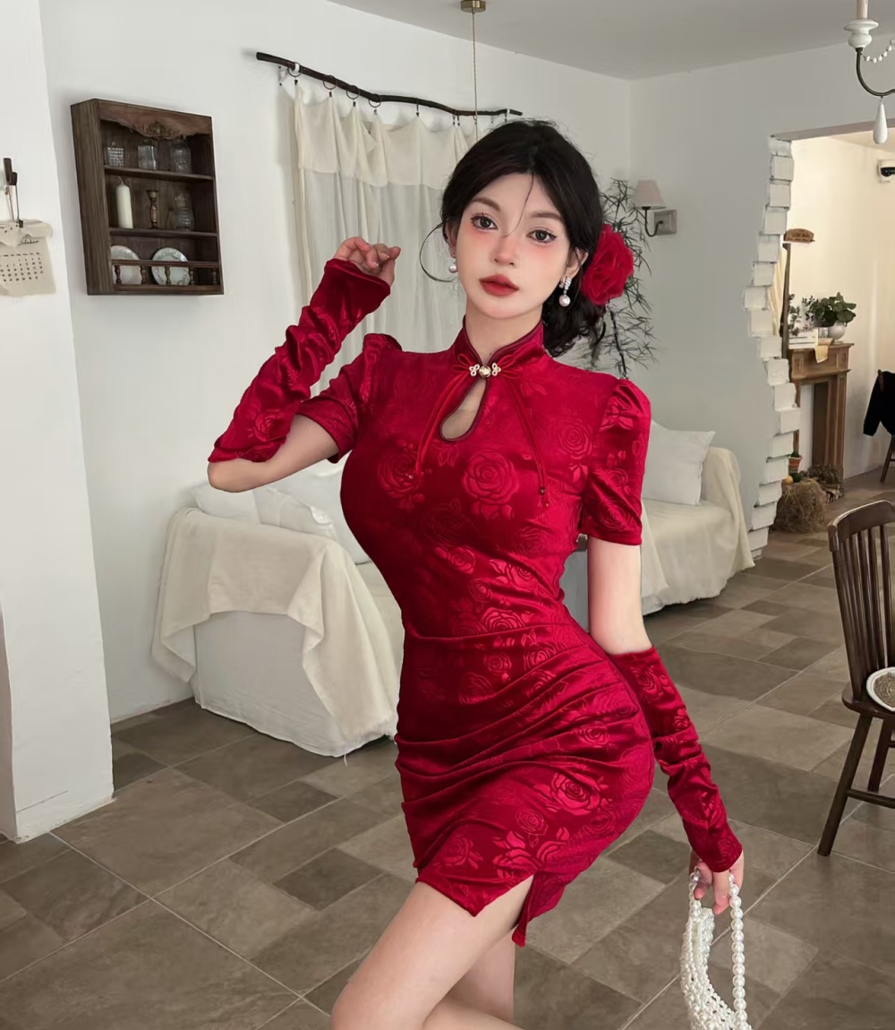 Sexy red cheongsam light Chinese style formal dress