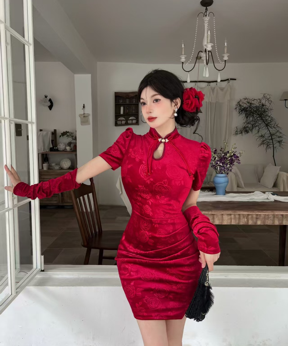 Sexy red cheongsam light Chinese style formal dress