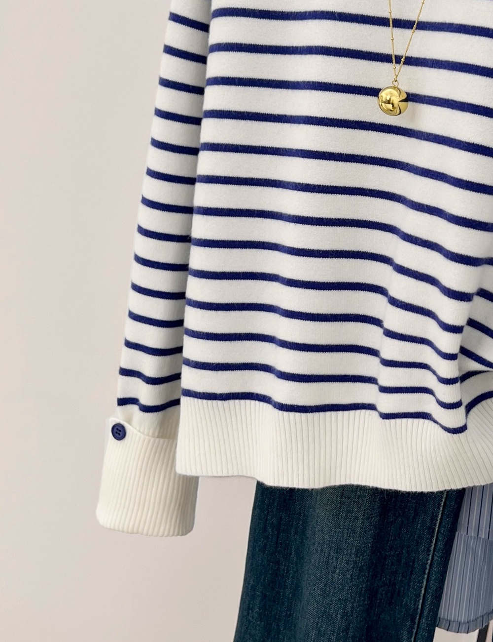 Stripe autumn cartoon round neck sweater for women