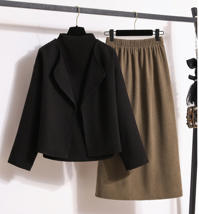 Chanelstyle woolen coat business suit 3pcs set