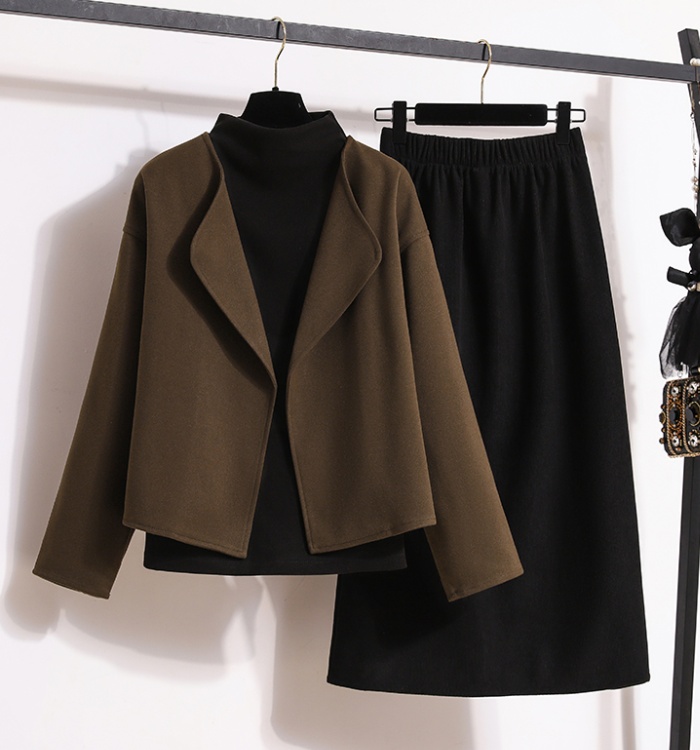 Chanelstyle woolen coat business suit 3pcs set