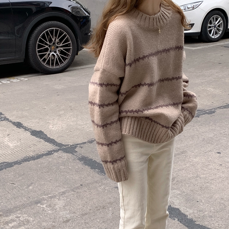 Autumn and winter retro stripe sweater for women