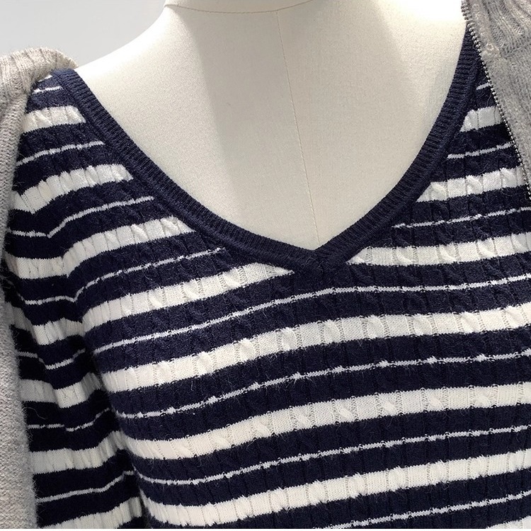 Stripe V-neck sweater knitted tops for women