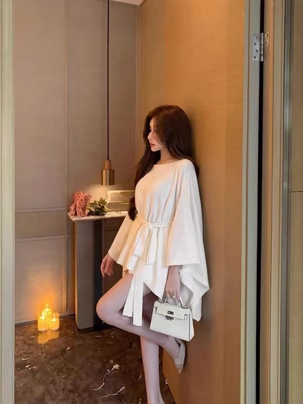 Flat shoulder bottoming shirt autumn and winter tops for women