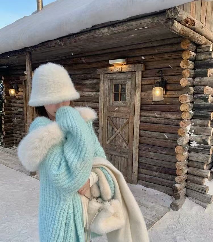 Autumn and winter sweater coat for women