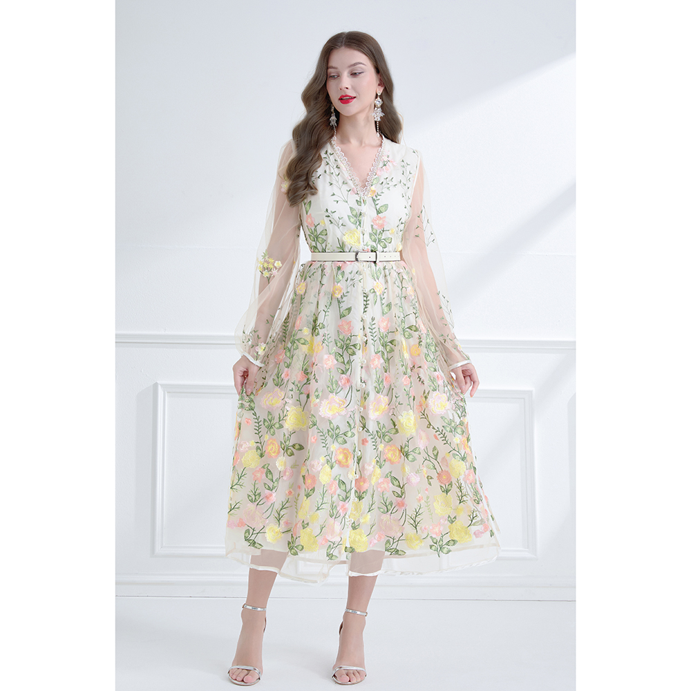 Pinched waist embroidered lace lantern sleeve dress