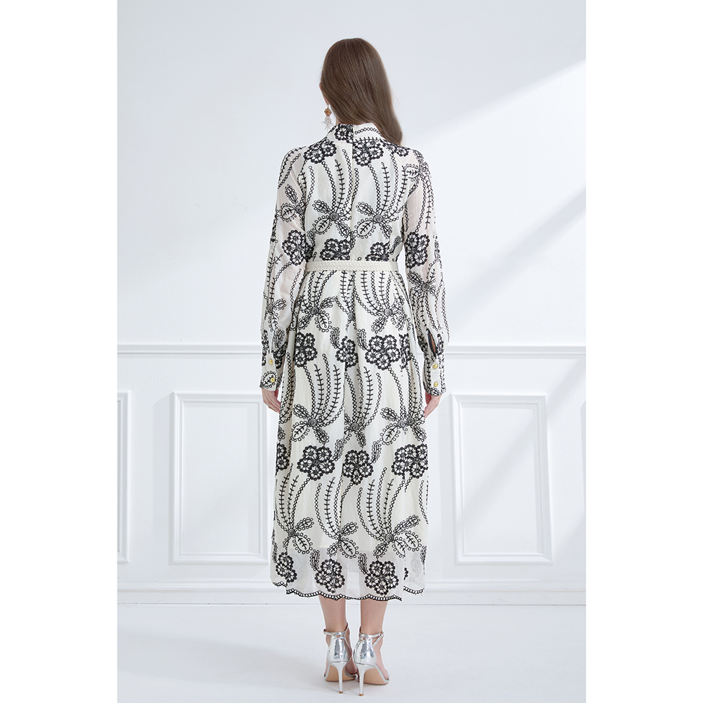 Cstand collar autumn lantern sleeve embroidered dress