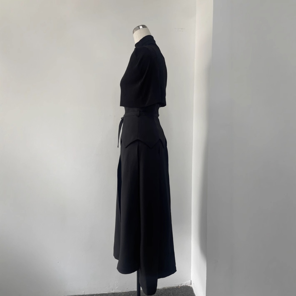 Spring and summer knitted dress Pseudo-two long dress