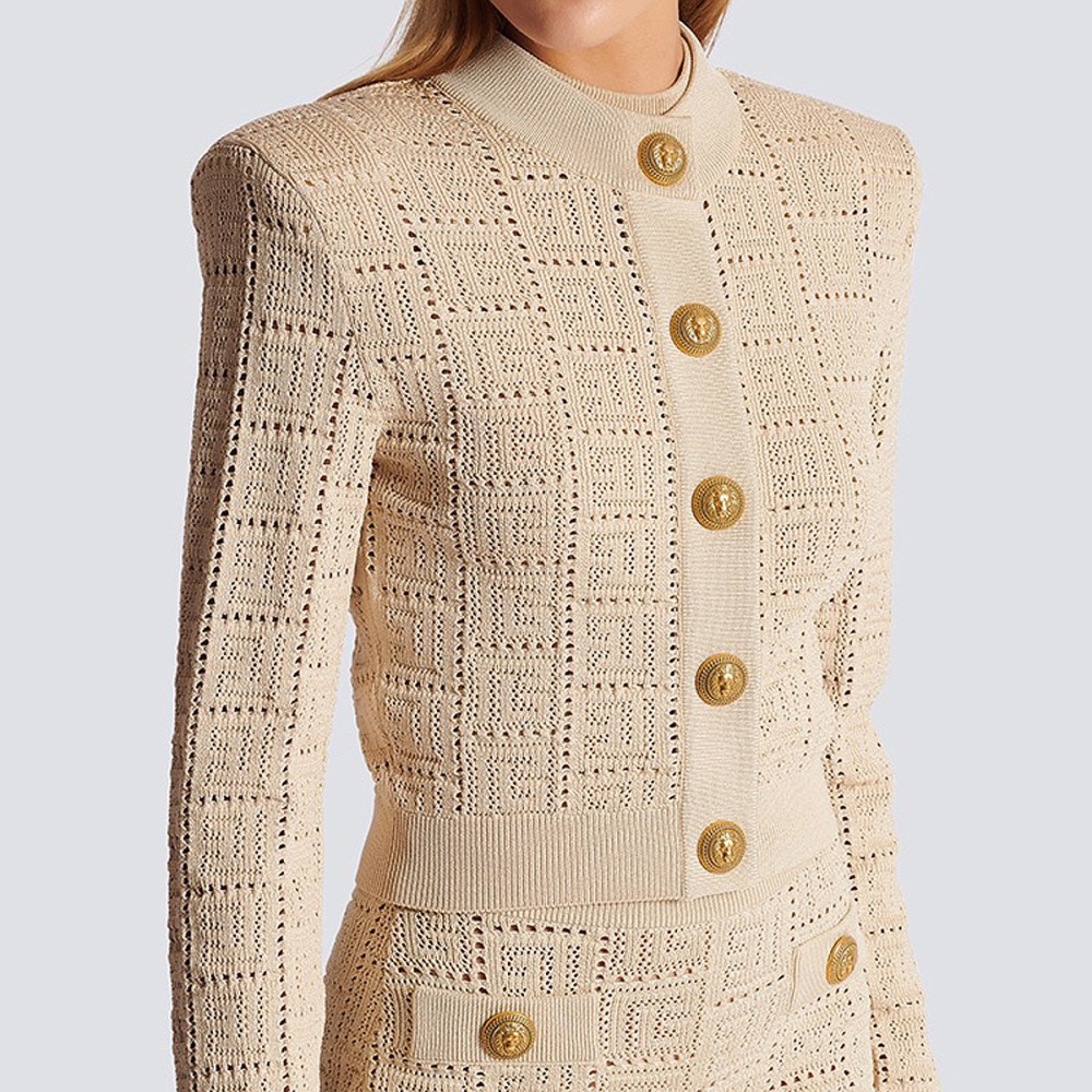 Fashion short coat round neck long sleeve tops for women