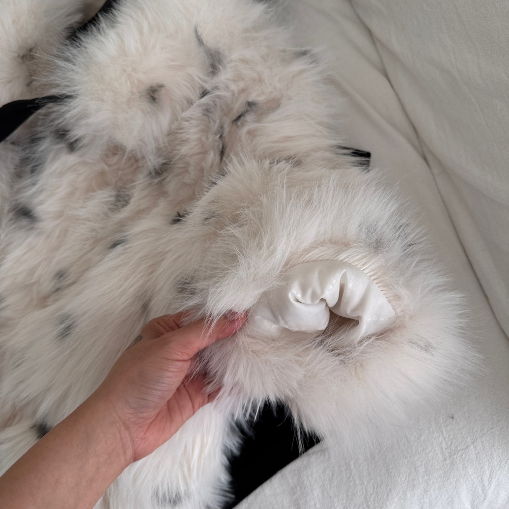 Winter niche coat unique bow cloak for women