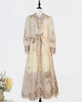 Stitching short tops printing long skirt a set