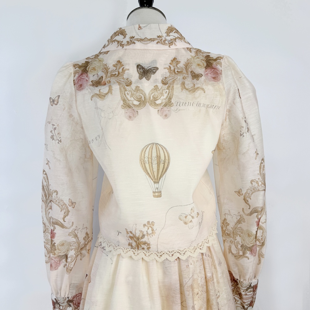 Stitching short tops printing long skirt a set