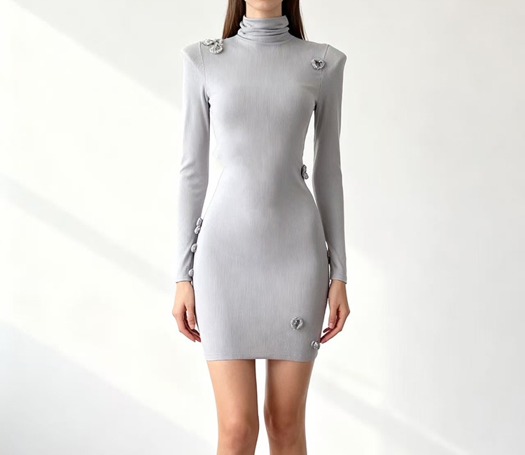 Knitted high collar slim inside the ride dress