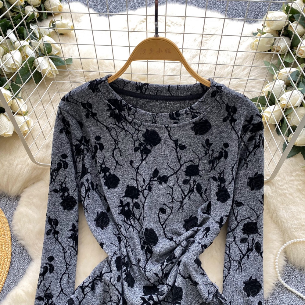 Retro long sleeve T-shirt flocking tops for women