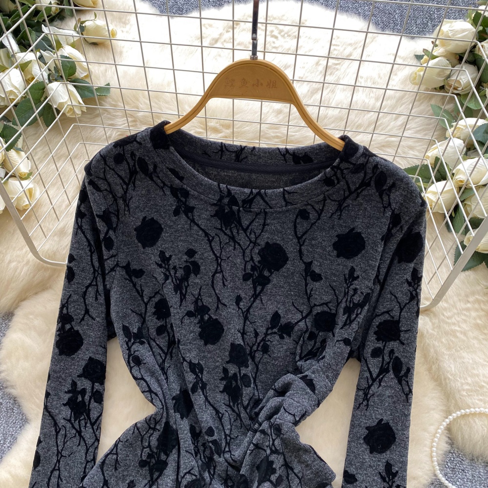 Retro long sleeve T-shirt flocking tops for women