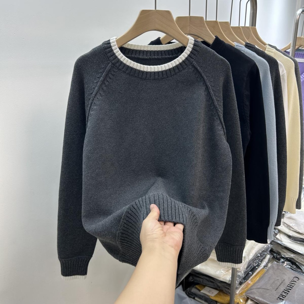 Wears outside loose round neck pullover Korean style sweater