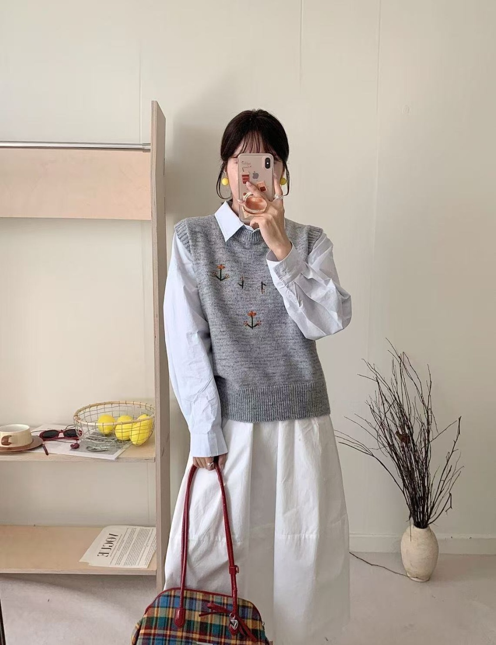 Knitted embroidered vest Korean style sweater for women