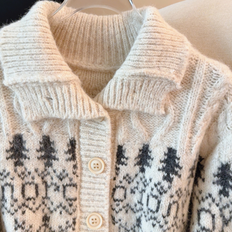 Lapel retro cardigan jacquard sweater for women