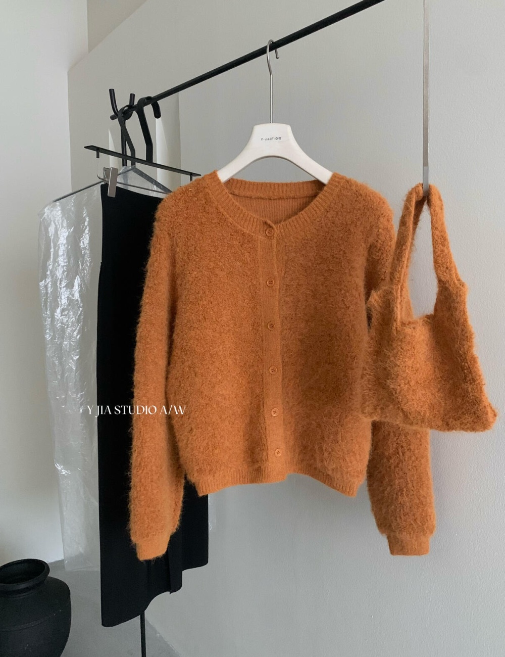 Retro knitted cardigan show young sweater for women