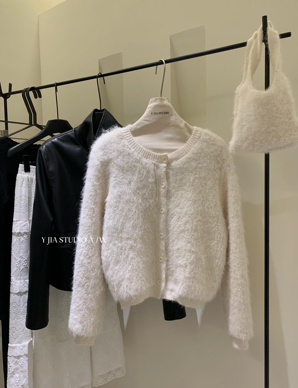 Retro knitted cardigan show young sweater for women