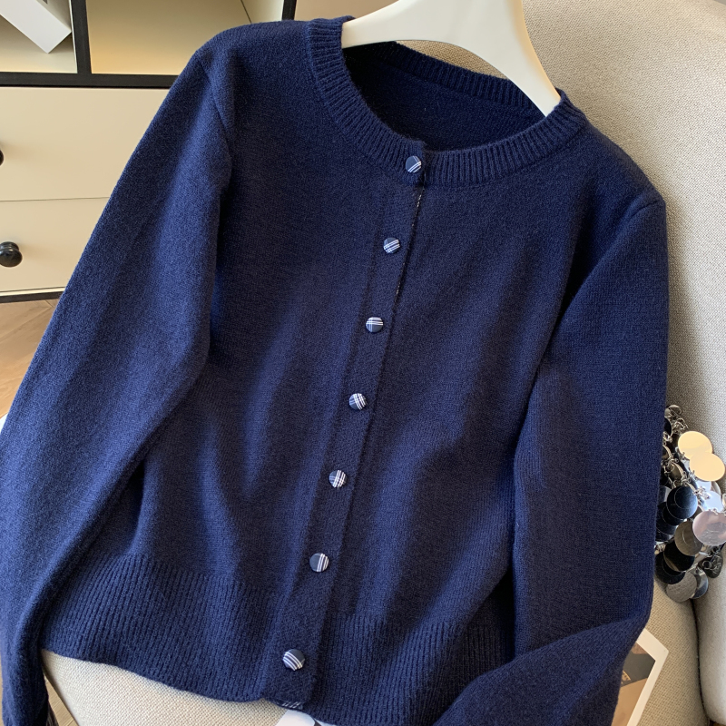 Autumn and winter knitted coat plaid short sweater