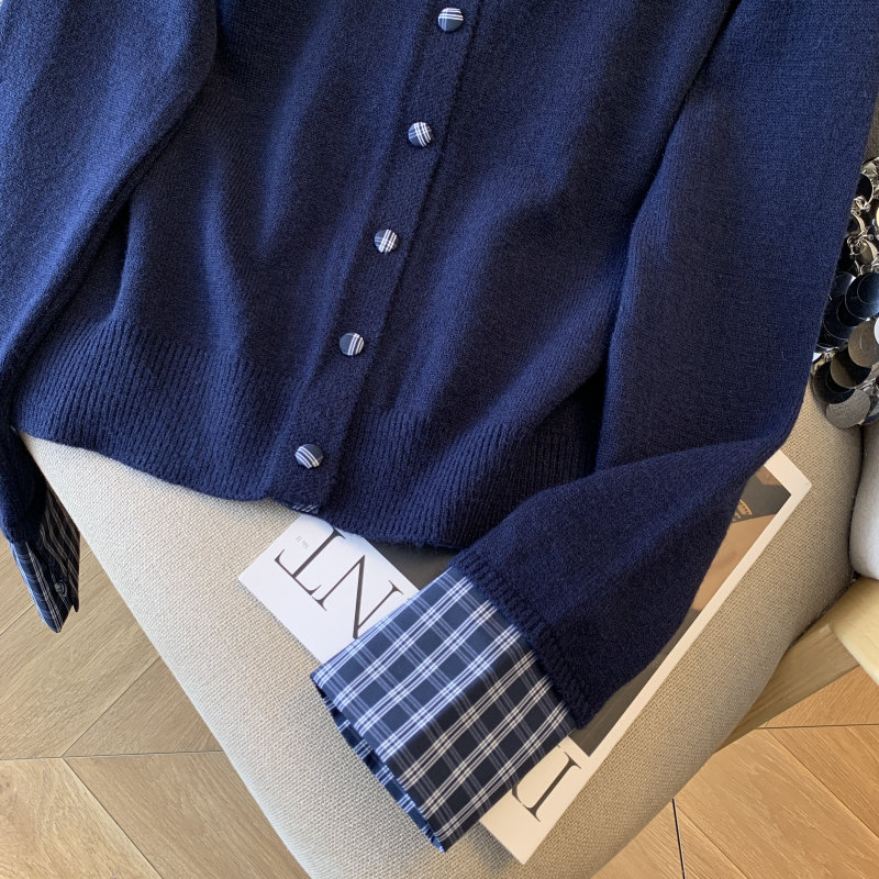 Autumn and winter knitted coat plaid short sweater