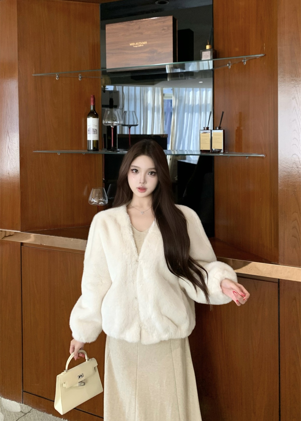 Autumn and winter thermal coat temperament fur coat for women