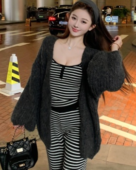 Autumn and winter coat knitted sweater