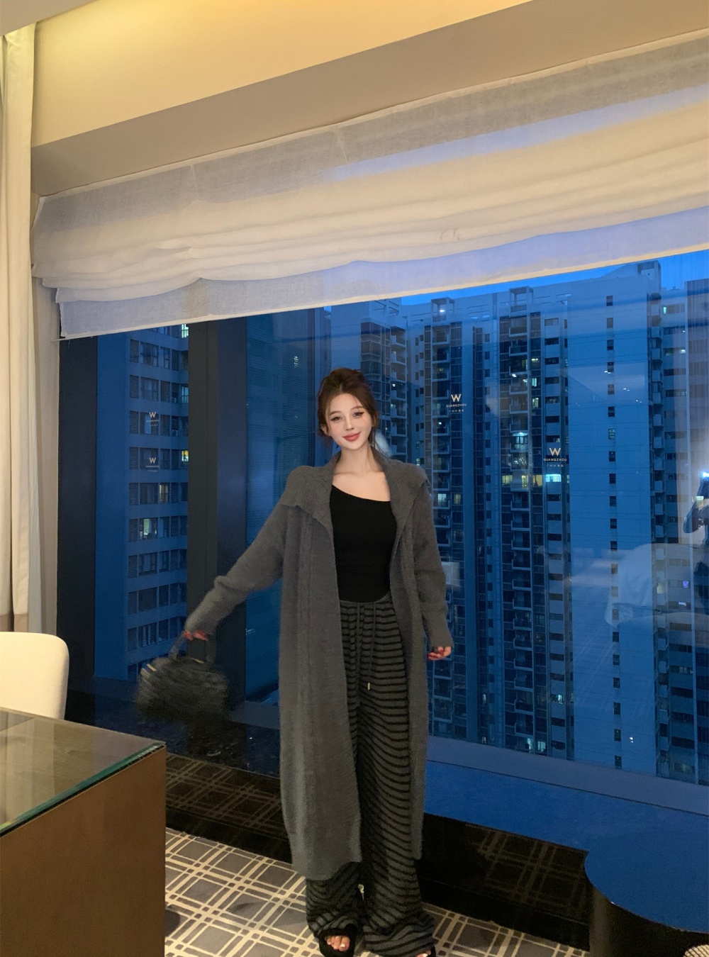 Autumn and winter hooded wool retro thick coat